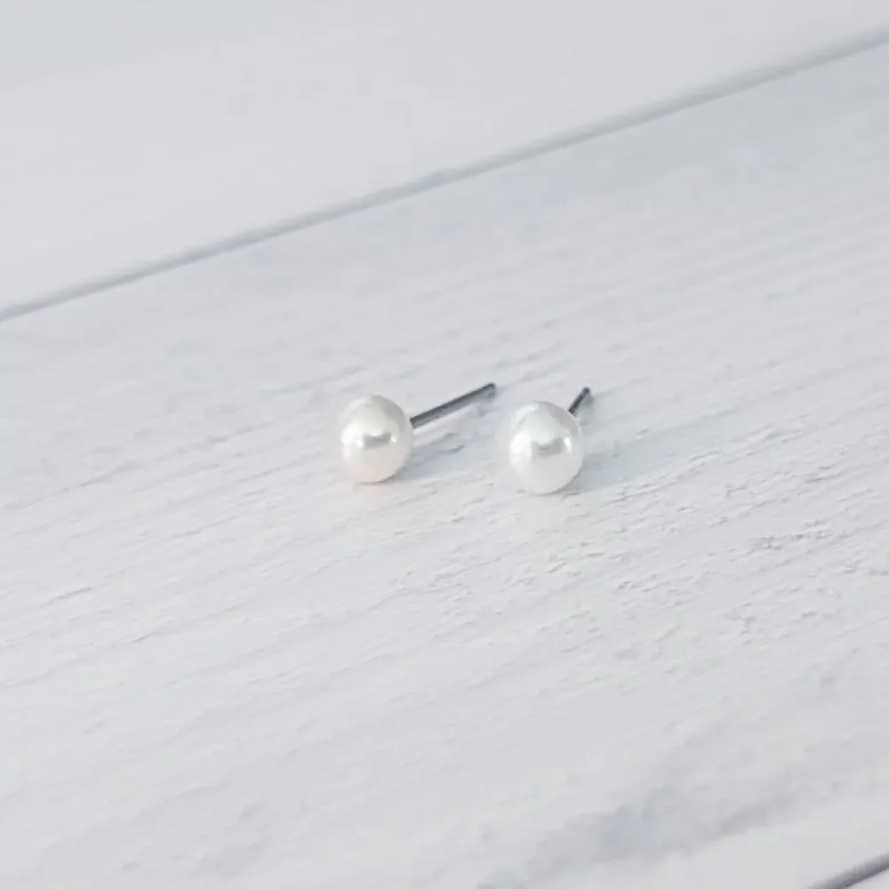 Small Faux Pearl Stud Earrings - Dainty